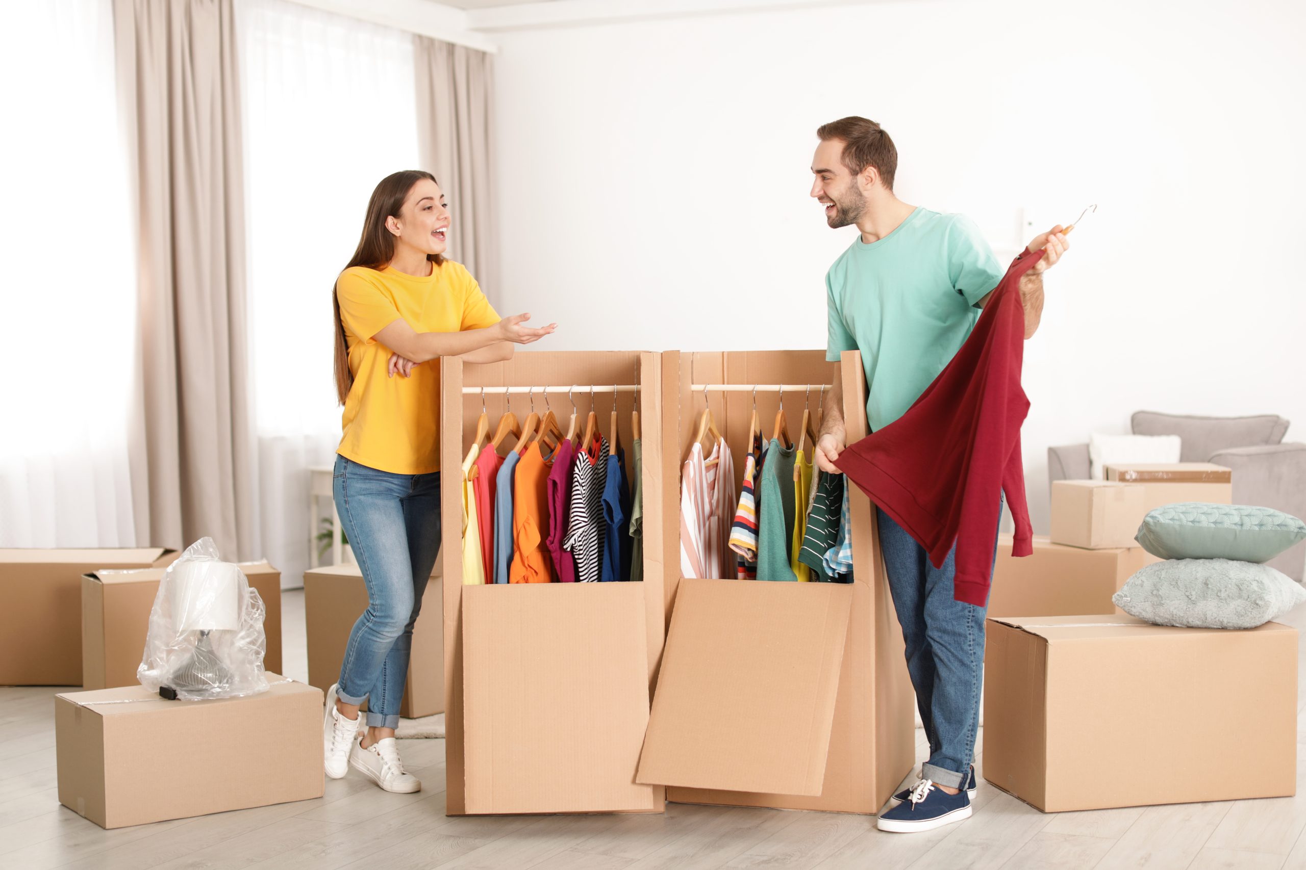 how to store clothes in a storage unit