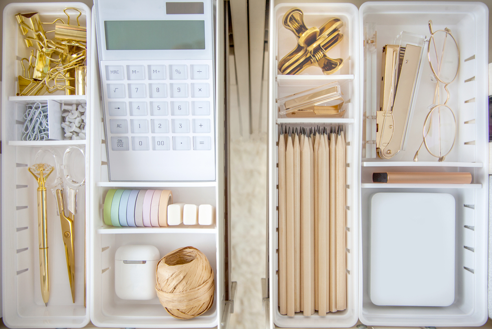 7 Declutter Hacks For Your Workspace That Should Be Obvious - Storage ...